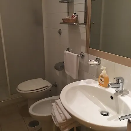 招待所 Comfort 3*